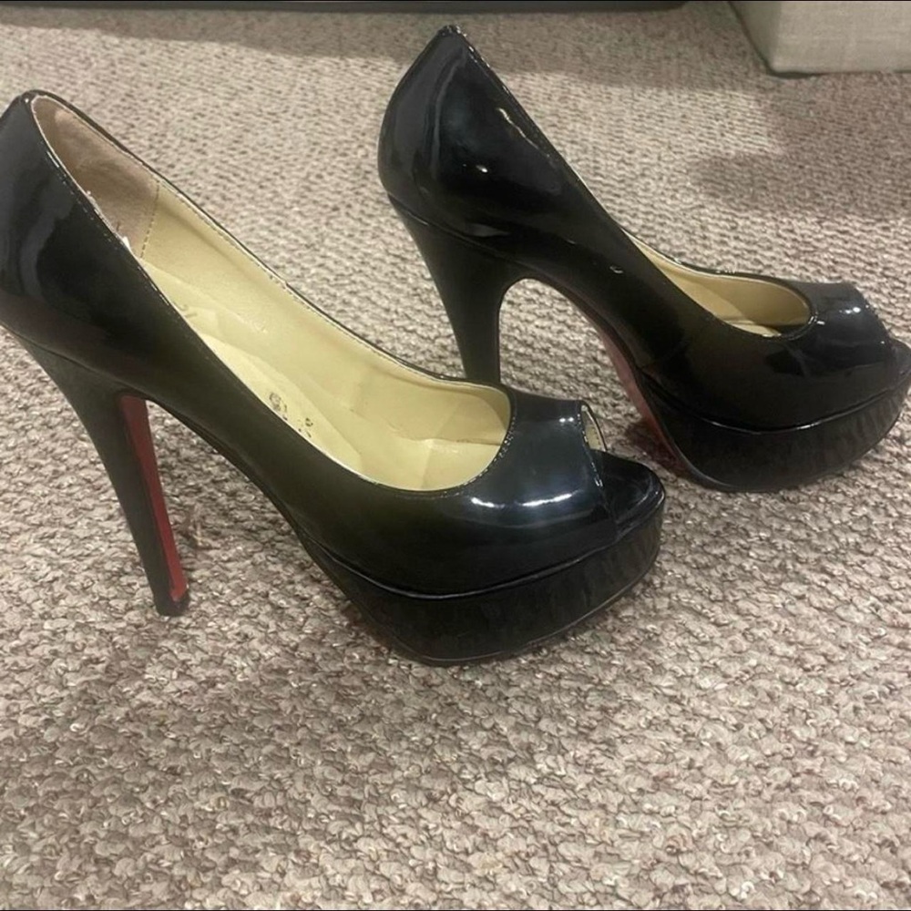Christian Louboutin Elegant Black Peep-Toe Heels